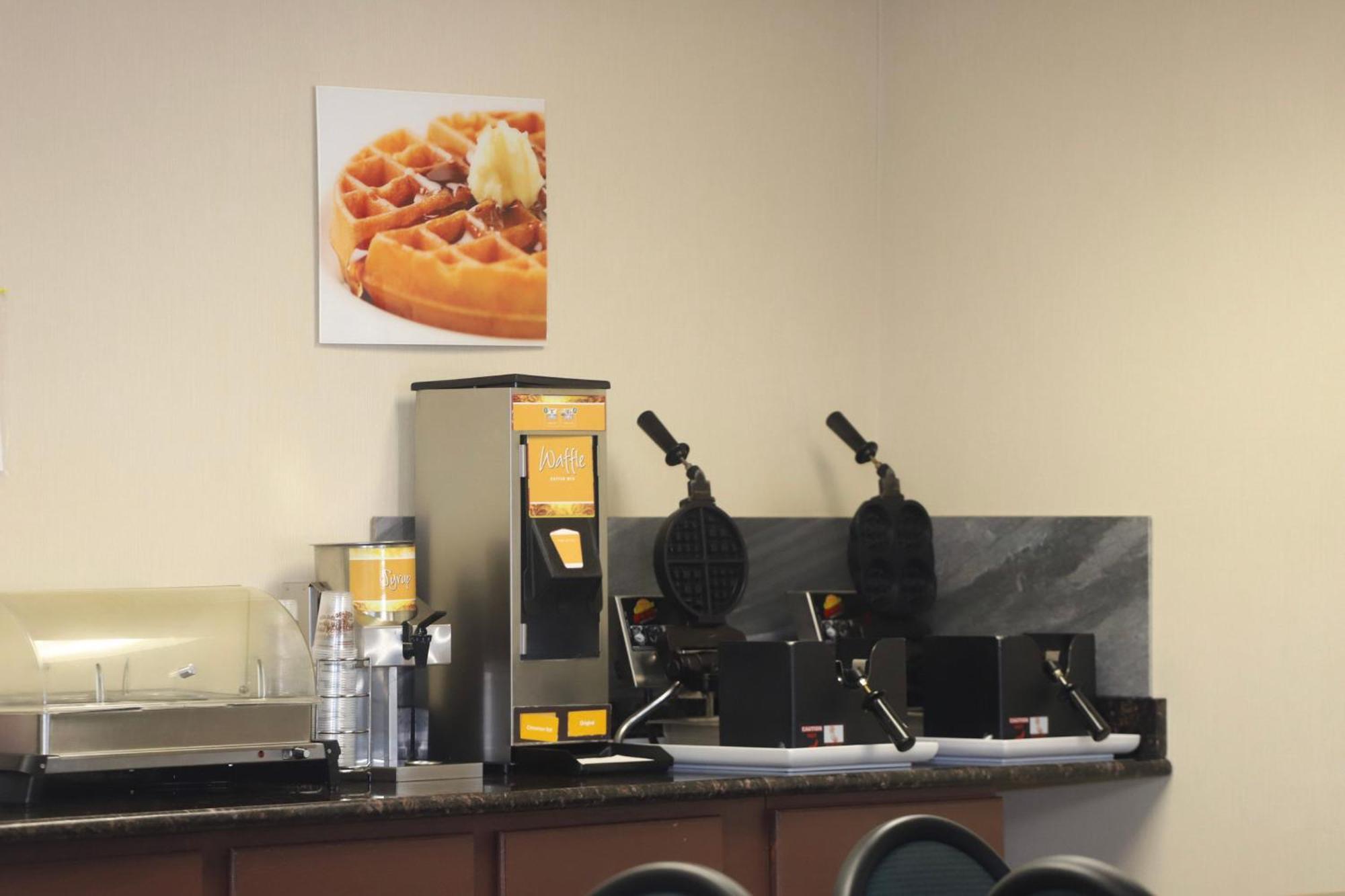 Quality Inn Airport Colorado Springs Extérieur photo